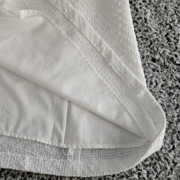 CeCe White Mini Dress Sz 6 M Tweed Sleeveless Black Bow Neck Tie Graduation - Picture 6 of 13